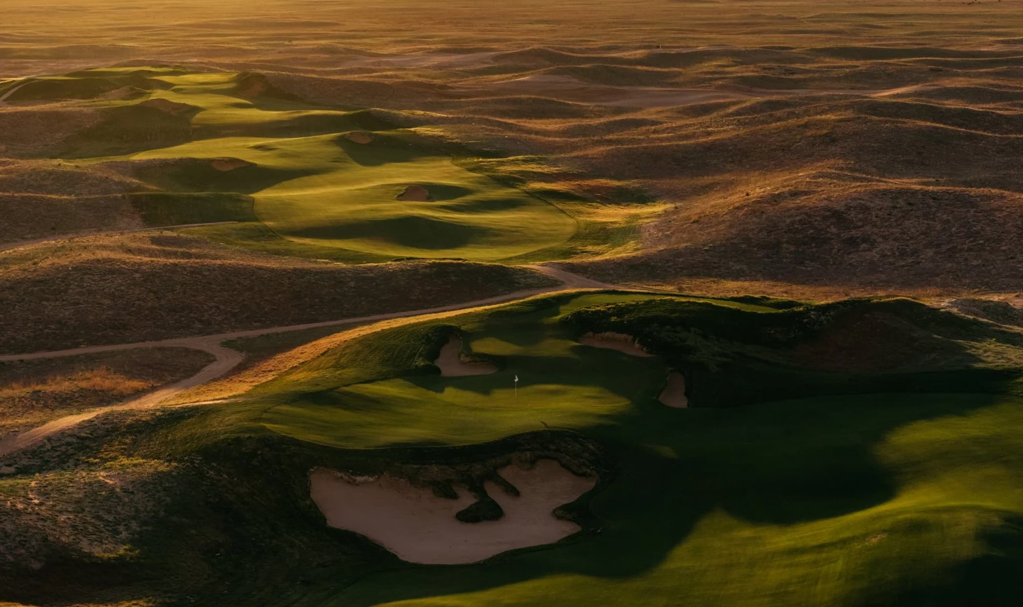 Upcoming Destination Golf: : When to Go, and When to Wait