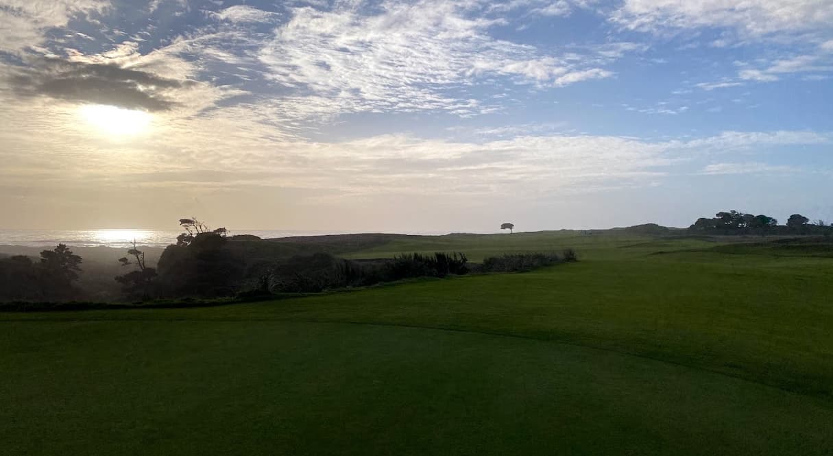 Arrival-Day Golf: When to Play and When to Wait — photo 3