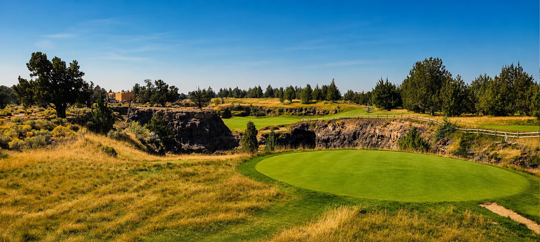Planning Guide: The Perfect Bend Oregon Golf Trip — photo 2