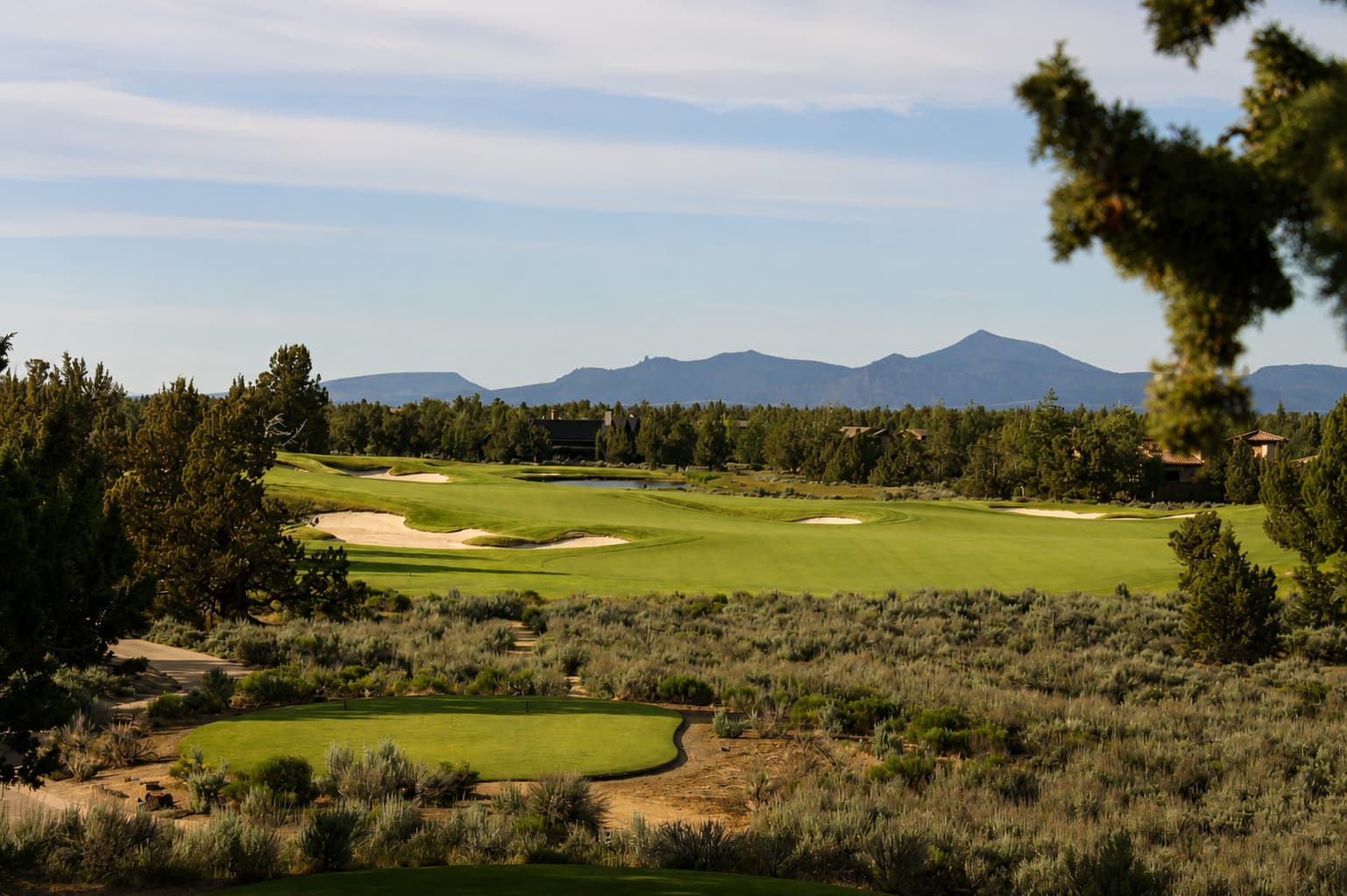 Planning Guide: The Perfect Bend Oregon Golf Trip